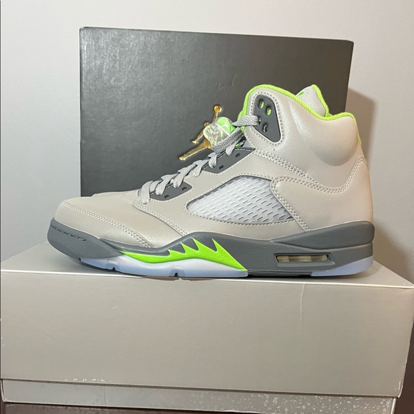 Air Jordan 4 “Green Beans” - Picture 5 of 10